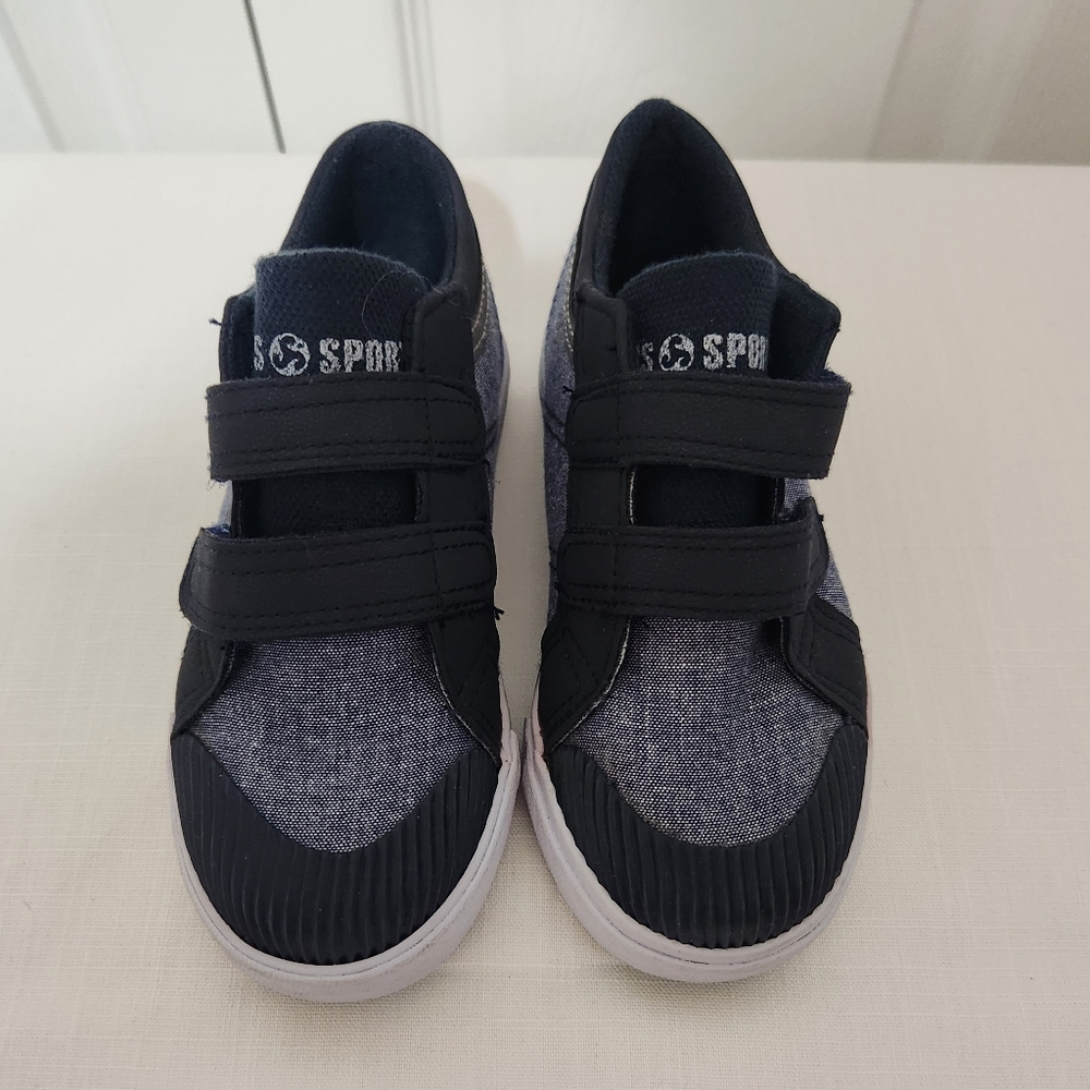 Sporty Kids Velcro Sneakers - Black and Gray